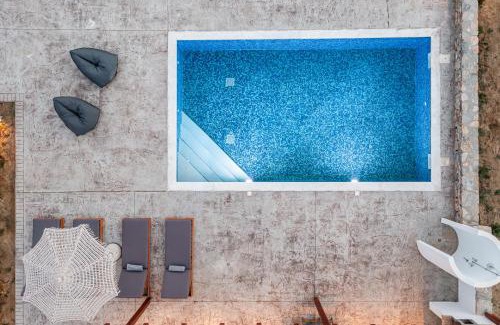 Plaka Villa | Villa Margarita 3 Bedroom Villa with Private Pool and Sea View