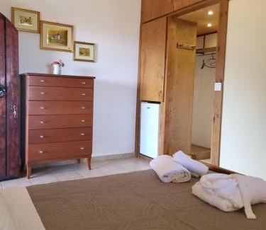 Skourvoula House | Villa Maria Christina