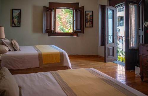 De La Presa Hotel | Villa Maria Cristina Hotel