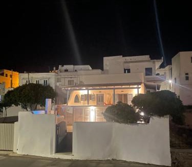 Naxos Villa | Villa Maria Naxos -with new hot tub