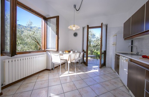 Bolognano-Vignole Apartment | Villa Maria Paola, Torbole - Arco, Italy