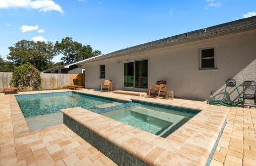 Walsingham House | Villa Maria Salt Sun 7 minutes to Indian Rocks Beach