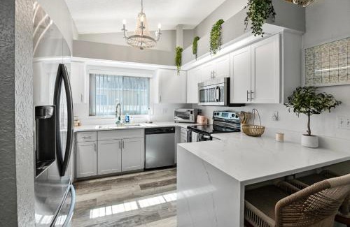 Walsingham House | Villa Maria Salt Sun 7 minutes to Indian Rocks Beach