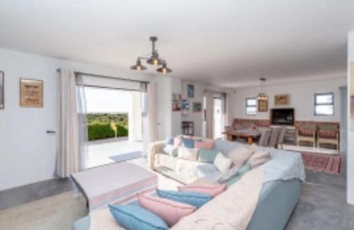 Bergrivier Villa | Villa Maria