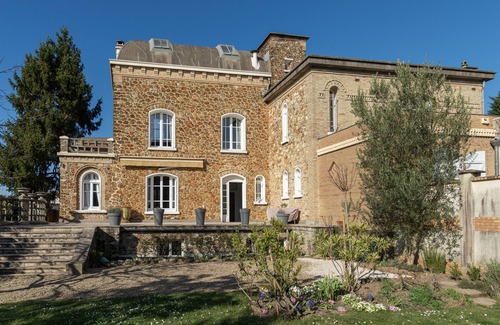 Clagny Glatigny Villa | Villa Marie-Antoinette - Les Demoiselles at Versailles