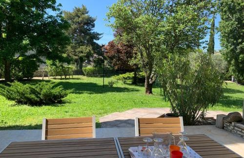 Saint-Didier House | Villa Marie-Rose