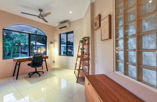 Cullen Bay House | Villa Marina Darwin: 4 bed, 3 bath w/Pool+Cinema!