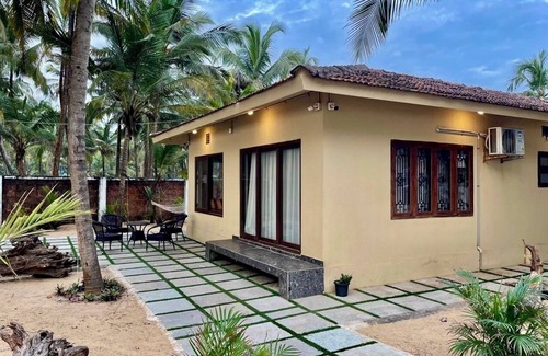 Hosdurg Villa | Villa Marina I - The Beachfront Villa