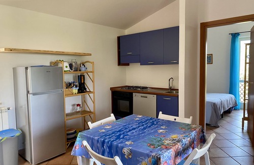 San Sostene Marina Villa | Villa Marina Piccola. Beachfront accomodation with spacious garden