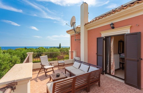 Sarlata Villa | Villa Marina Large Private Pool Walk to Beach Sea Views A C Wifi Car Not Required - 2300