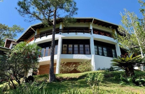 Jarabacoa Villa | Villa marina Welcoming 5 bedroom villa