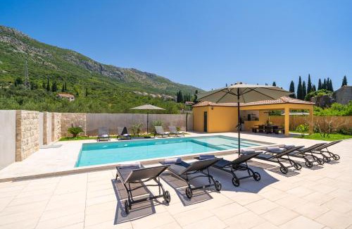 Komolac Villa | Villa MarLea