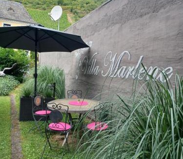 Karden Apartment | Villa Marlene