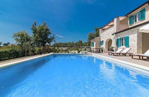 Muzini Villa | Villa Martha in Zminj