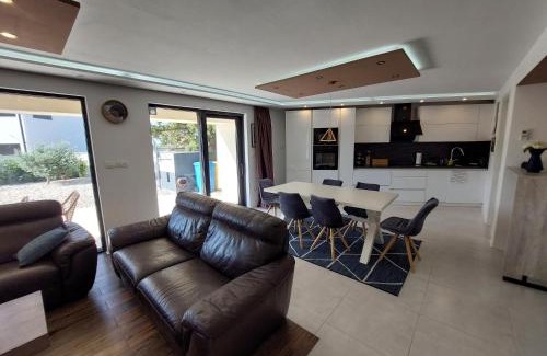 Kraljevica Villa | Villa Martina Elegant Maisonette