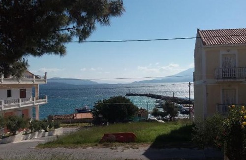 Ireon House | Villa Mary Galini