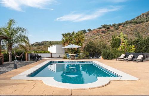 Canillas de Aceituno Villa | Villa Marylou