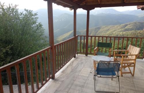 Artemisia Ski Chalet | Villa Masou Taygetos