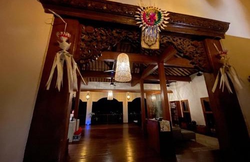 Kalibukbuk House | Villa Mata Hari