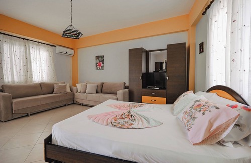 Qazim Pali Hotel | Villa Matilda