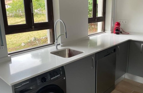 Riego Ski Chalet | Villa May en Riegu, Vidiago, Llanes