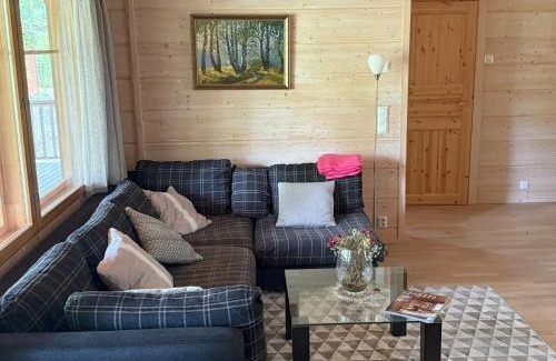 Jaala Ski Chalet | Villa Maya, cottage for vacation holidays