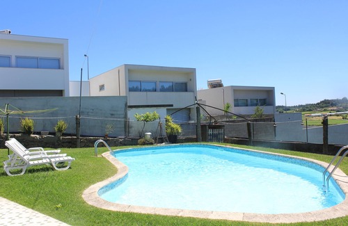 Vila Nova de Famalicao House | Villa Mendes 2 in Vila Nova do Famalicao