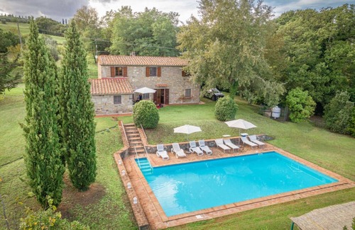 Il Poggio Villa | Villa Mealli Large Private Pool, WiFi