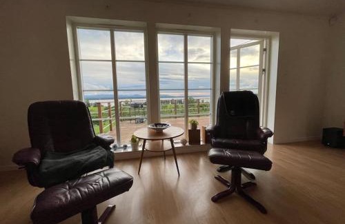 Orrviken Villa | Villa med vidunderlig utsikt