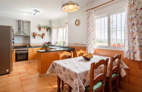 Mutxamel Villa | Villa Mediterranea only for families