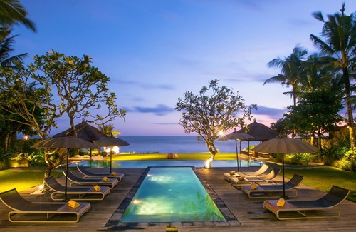 Munggu Villa | Villa Melissa | 5BR Tropical Luxury Villa w/Pool near Pererenan