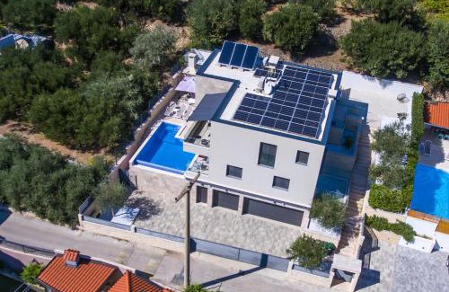 Zrnovnica Apartment | Villa Melissa