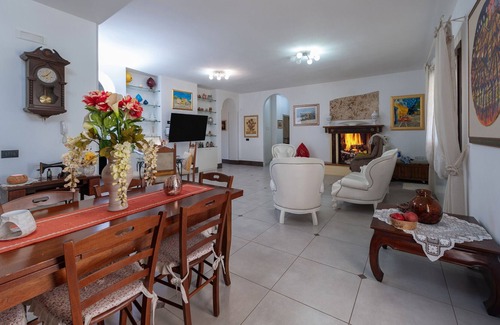 Province of Lecce Villa | Villa "Melograno" with Shared Pool & Wi-Fi