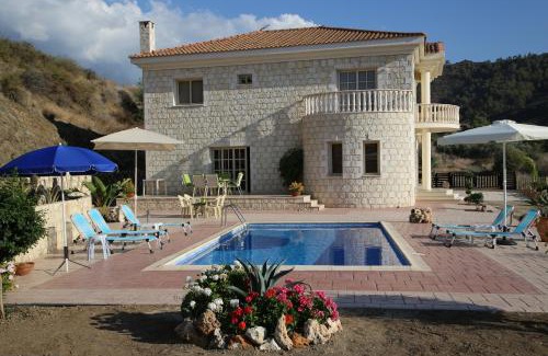 Latchi Villa | Villa Melyia