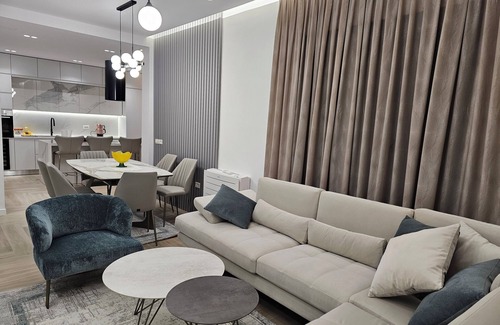 Orikum Villa | Villa Meminaj Vlore, Sea view and Garden, Vlore
