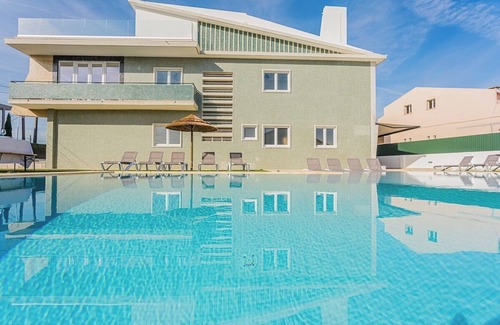Charneca de Caparica e Sobreda Villa | Villa Mena - Allure Villas