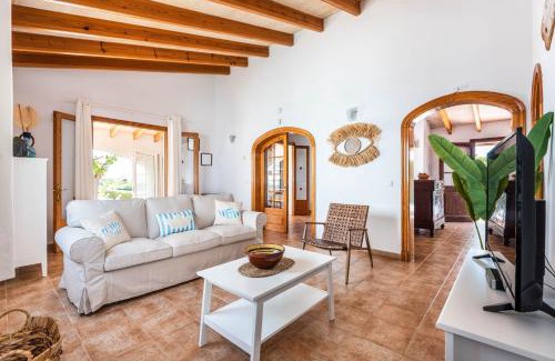 Cales Piques Villa | Villa Menorca Tana by Mauter Villas