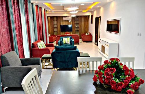 Pointe des Almadies Apartment | Villa meublé