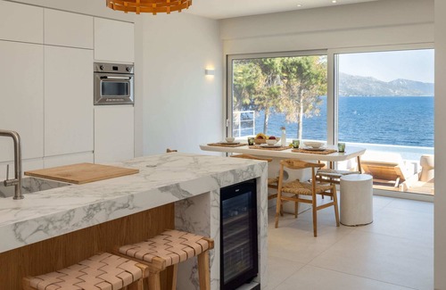 Aktio-Vonitsa Villa | Villa Mia Terra. Stunning Beachfront Villa.