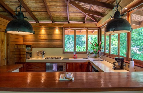 Chiguata Villa | Villa Miagoa - Private Beachfront w/daily cleaning and cook included