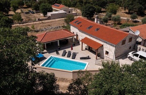 Sukosan Villa | Villa Miandri with heated pool