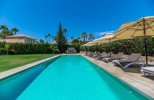 Nueva Andalucia Villa | Villa Michelle