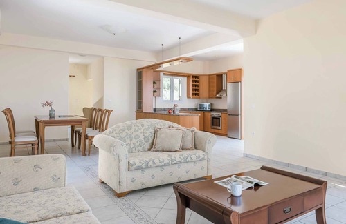 Vlachata Villa | Villa Mihas - Six Bedroom Villa, Sleeps 12