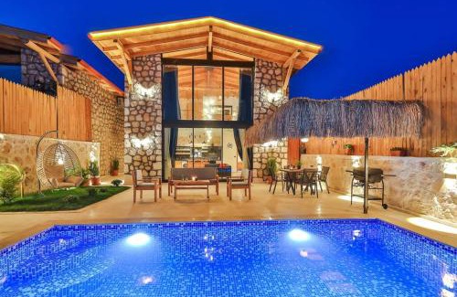 Faralya Villa | Villa Mila / Kalkan