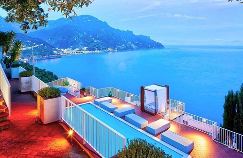 Ravello Villa | Villa Milena: A splendid and luminous two-story villa located on the high coast in front of the sea, with Free WI-FI.