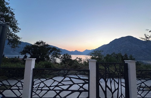 Ljuta Villa | Villa Milica from the 18. century in marvelous Ljuta, Kotor