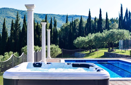 Zastolje Villa | Villa Milicic with private pool,tennis,football,basket ball,gym,hottub.