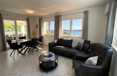 Potirna Apartment | Villa Milina Korcula