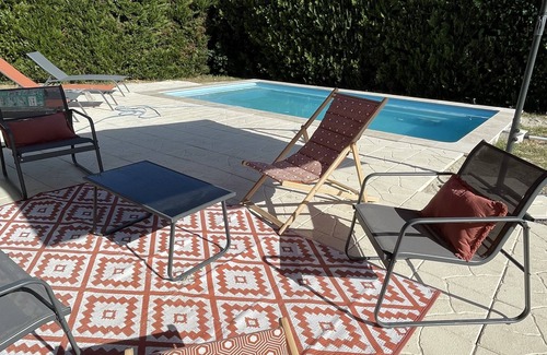 Laval-Saint-Roman Villa | villa mimi