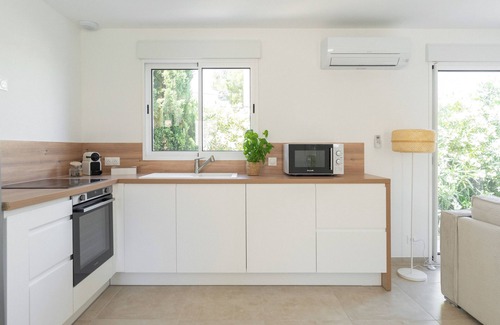 Marignane House | Villa Mimosa